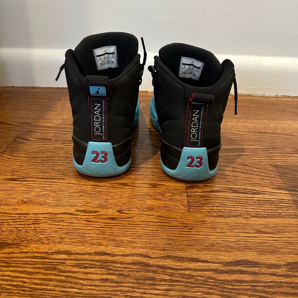 Air Jordan 12 Retro Gamma Blue - Picture 9 of 14